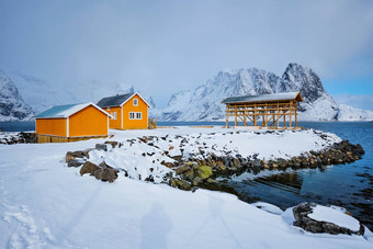 rorbu房子干燥片鳕鱼干鳕鱼鱼冬天罗弗敦群岛岛屿挪威