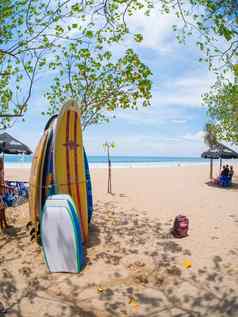 冲浪板著名的海滩库塔巴厘岛印尼