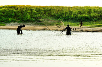 渔<strong>民生</strong>活美丽的日落湄公河河