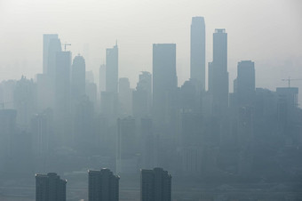 重庆天际线空中视图雾