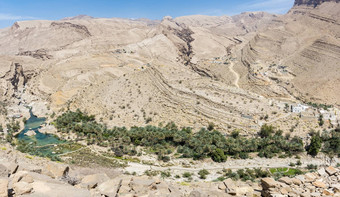 前视图Wadi巴尼哈立德阿曼阿曼中间东
