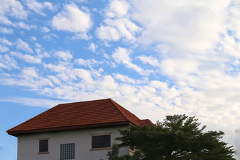 背景天空房子底图像图片大首页屋顶树景观财产村蓝色的天空
