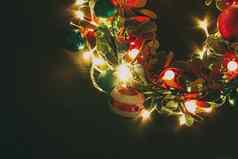 问候季节概念圣诞节花环装饰光