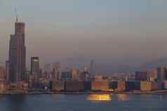 在香港香港中国约在香港香港天际线维多利亚港早....日落在香港香港湾清晰的一天