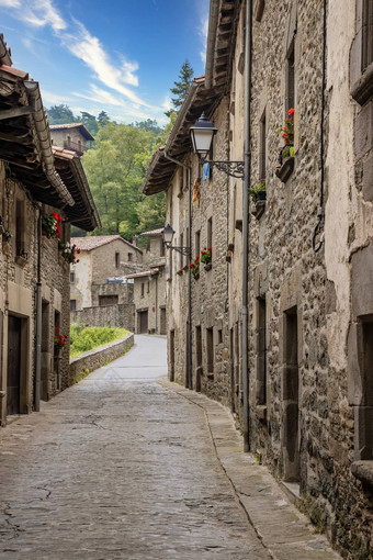 街道中世纪的村rupit加泰罗尼亚西班牙