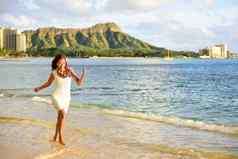 夏威夷女人有趣的威基基海滩海滩火奴鲁鲁