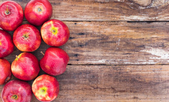 新鲜的红色的苹果水果木背景