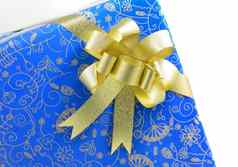 蓝色的礼物盒子金丝带