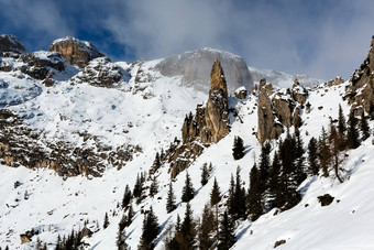 岩石山滑雪度假胜地阿拉巴白云石山脉阿尔卑斯山脉2015