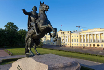 纪念碑青铜骑马彼得堡