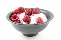 碗沙漠冰奶油树莓