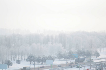 重<strong>暴雪</strong>城市冬天<strong>天气</strong>