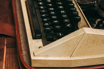 古董记者打字机复古的风格怀旧之情技术