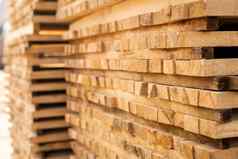 存储桩木董事会锯木厂董事会堆放木工商店锯干燥市场营销木松木材家具生产建设木材行业