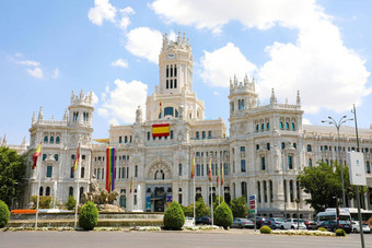 马德里西班牙7月主要外观城市大厅位于广场它广场城市委员会马德里西班牙