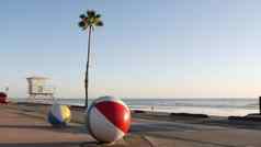 海洋海滩加州美国球救生员塔生活警卫瞭望塔小屋海滨棕榈树