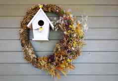 禽舍人工鸟装饰花环干草本植物挂起墙房子
