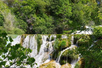 美丽的瀑布克尔卡国家公园克罗地亚