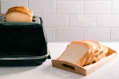 烤面包机烤面包表美味的早....餐