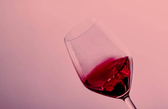红色<strong>的</strong>酒水晶玻璃酒精喝奢侈品开胃酒酿酒学葡萄栽培产品