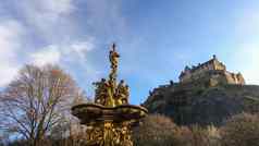 罗斯喷泉具有里程碑意义的拨弦乐器街花园