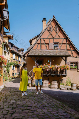 eguisheim<strong>阿尔萨斯</strong>法国传统的色彩斑斓的halt-timbered房子eguisheim小镇<strong>阿尔萨斯</strong>酒路线法国