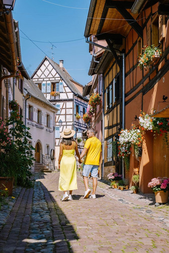 eguisheim<strong>阿尔萨斯</strong>法国传统的色彩斑斓的halt-timbered房子eguisheim小镇<strong>阿尔萨斯</strong>酒路线法国