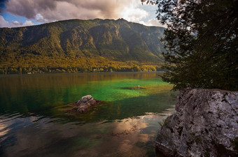 视图风景优美的博希尼湖斯洛文尼亚