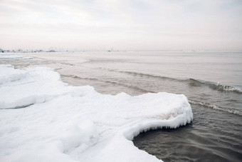 冬天散步<strong>波罗的海</strong>海塔林冬天<strong>波罗的海</strong>州海滨baltics冬天