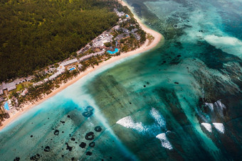 空中图片东海岸毛里求斯岛飞行绿松石环礁湖毛里求斯地区漂亮海