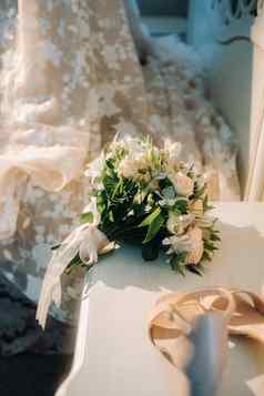 婚礼花束玫瑰表格装饰婚礼