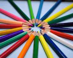 宏集团铅笔折叠彩虹颜色圆