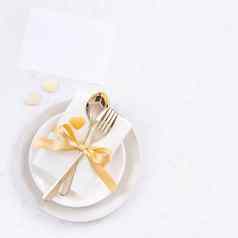 情人节一天设计概念浪漫的板菜集餐厅假期庆祝活动餐促销夫妇情人约会前视图平躺