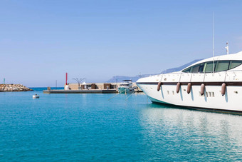 游艇爱定的长处文蒂米利亚公国摩纳哥港口的品牌玛丽娜