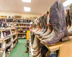 这些洛杉矶加州美国特写镜头牛仔靴子架子上引导精品商店
