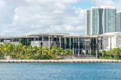 迈阿密美国9月视图帕姆佩雷斯艺术博物馆绿色外装饰飞行花园现代当代艺术博物馆打开博物馆公园市中心迈阿密