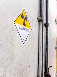 辐射警告标志运输标签类通过运输卡车容器