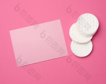 白色轮空白棉花垫化妆剂空白纸板业务卡写作文本广告促销活动