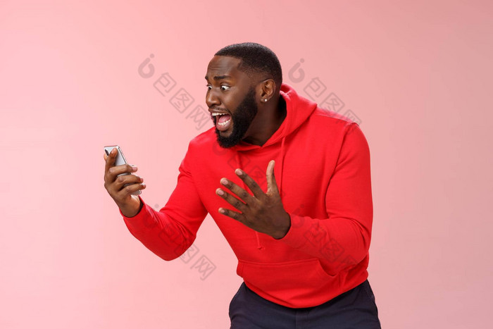 德斯帕雷德愤怒的很生气非裔美国人恼怒的男图片包图网企业站