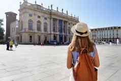 文化旅游欧洲回来视图女旅游参观都灵意大利