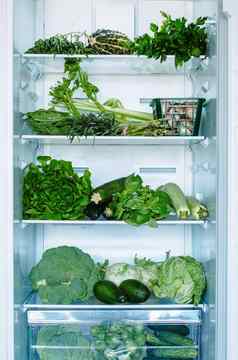 绿色蔬菜绿色开放冰箱