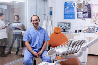 stomatolog专业牙齿诊所微笑
