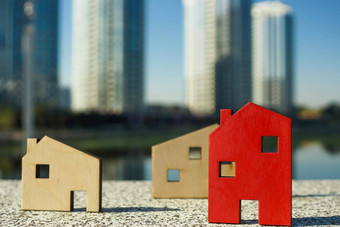 小房子真正的房地产投资抵押贷款