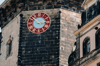 德累斯顿红色的伟大的时钟德累斯顿城堡塔住宅国王城市中心巴洛克式的博物馆复杂的照亮太阳
