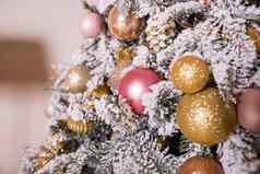 圣诞节树装饰玩具黄金粉红色的颜色圣诞节饰品丝带坚持数字鹿珠子灯发光的加兰冬天假期奢侈品一年装饰