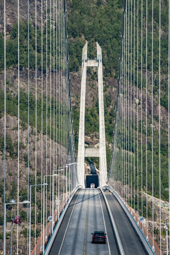 百度桥hardangerbrua连接国hardangerfjorden挪威Hardangerfjord百度桥新建hardangerbrua桥关闭于尔维克的酒店西方挪威