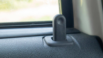 关闭锁按钮室内通过车辆通过锁按钮内部车室内特写镜头