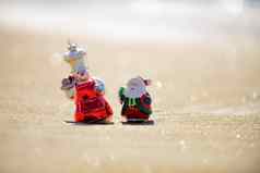 圣诞节假期概念玩具雪人海夏天一年