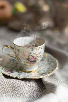 瓷茶能杯热茶表格古董传统的陶器集高茶英语下午茶