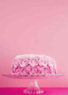 美味的粉红色的蛋糕玫瑰
